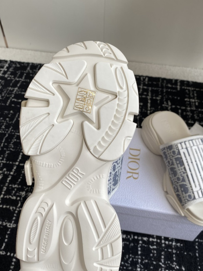 Dio* sandals DS101
