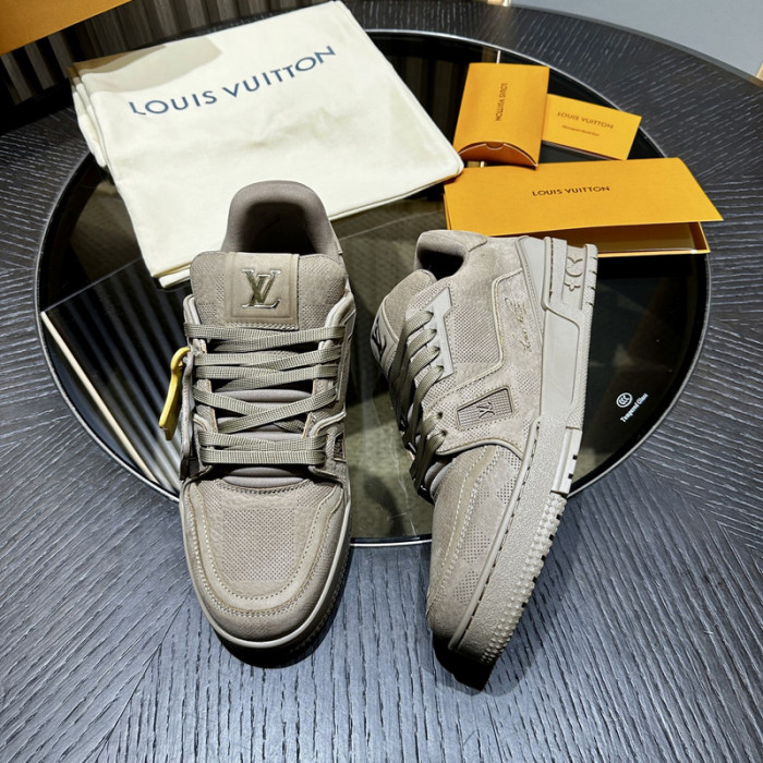 LV snekaers L0000569