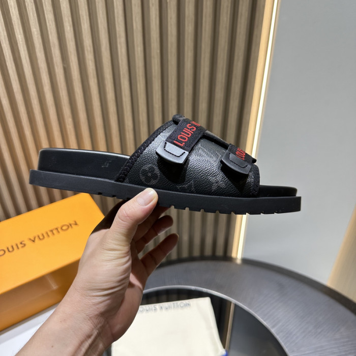 L&V sandal 147