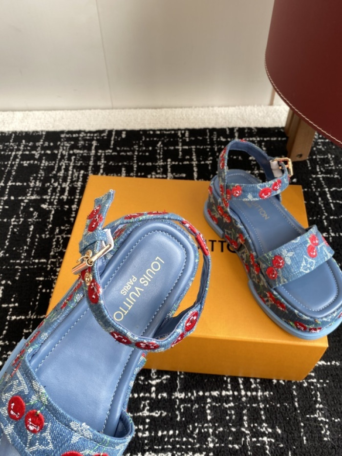 L&V sandal 235