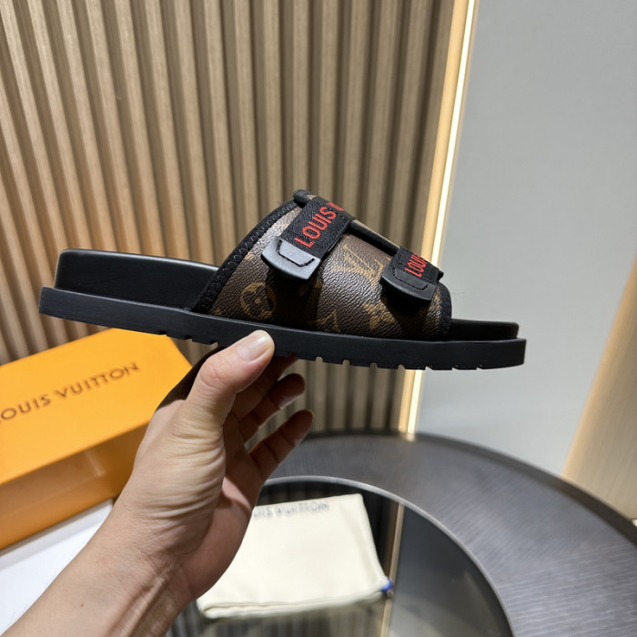 L&V sandal 148