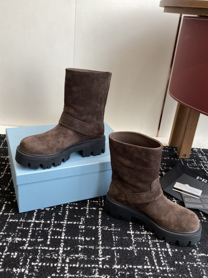 PRAD* boots P227
