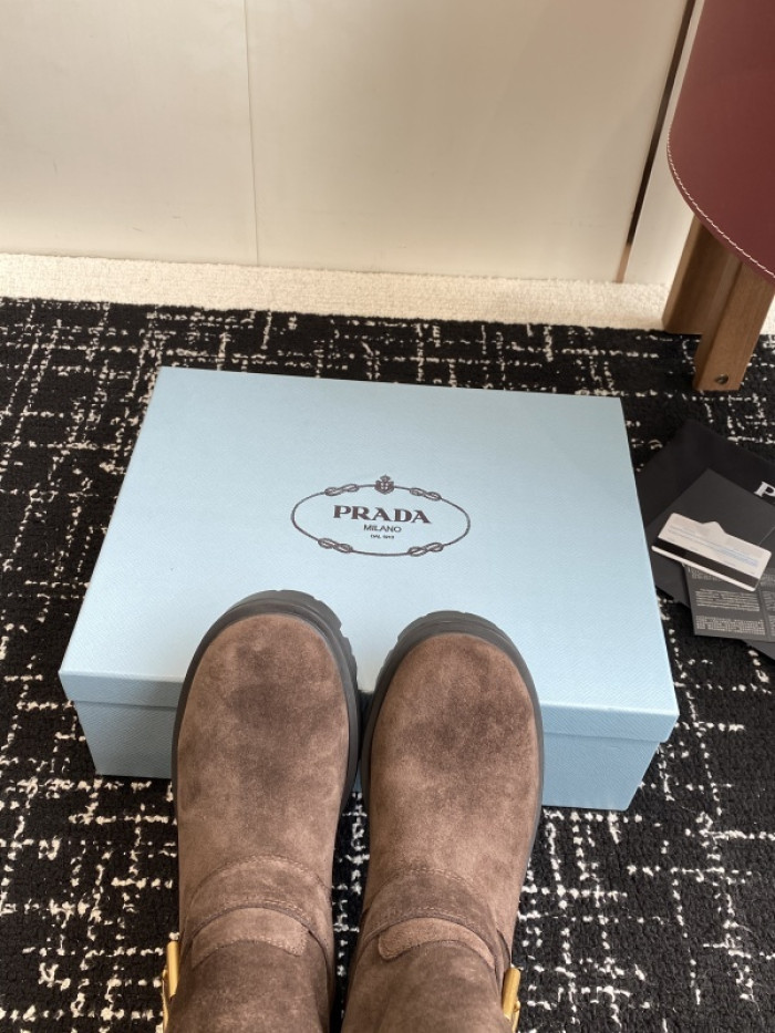 PRAD* boots P227