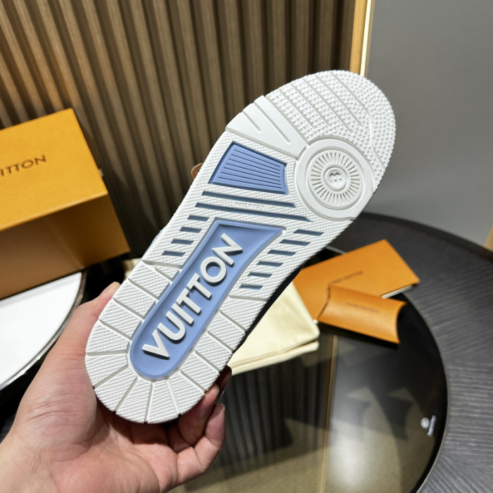 LV snekaers L0000601