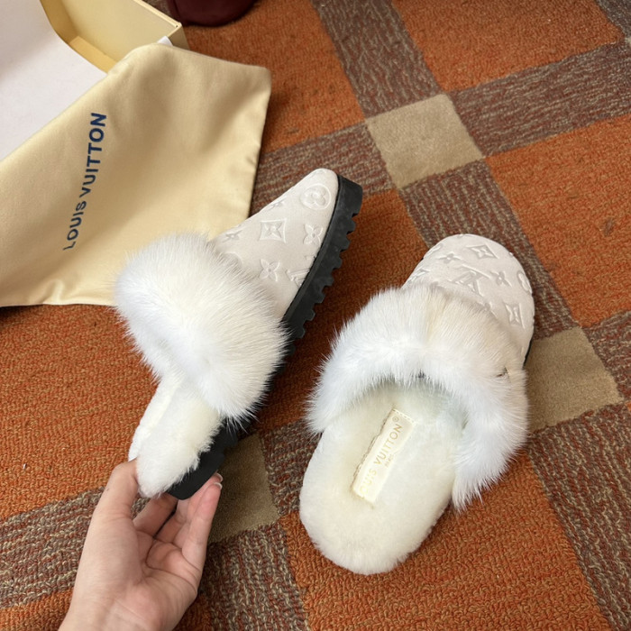 L&V sandal 113
