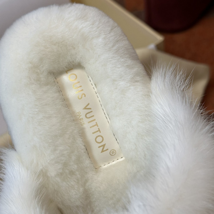 L&V sandal 113