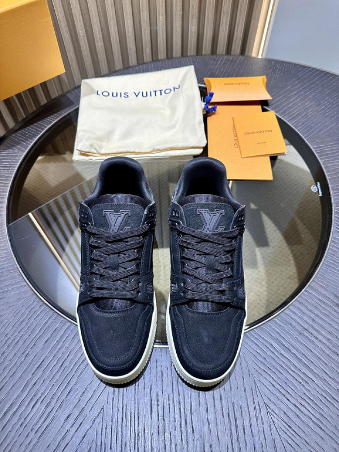 LV snekaers L0000398