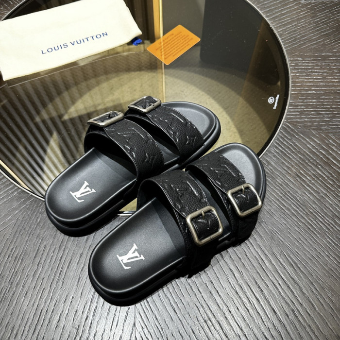 L&V sandal 216