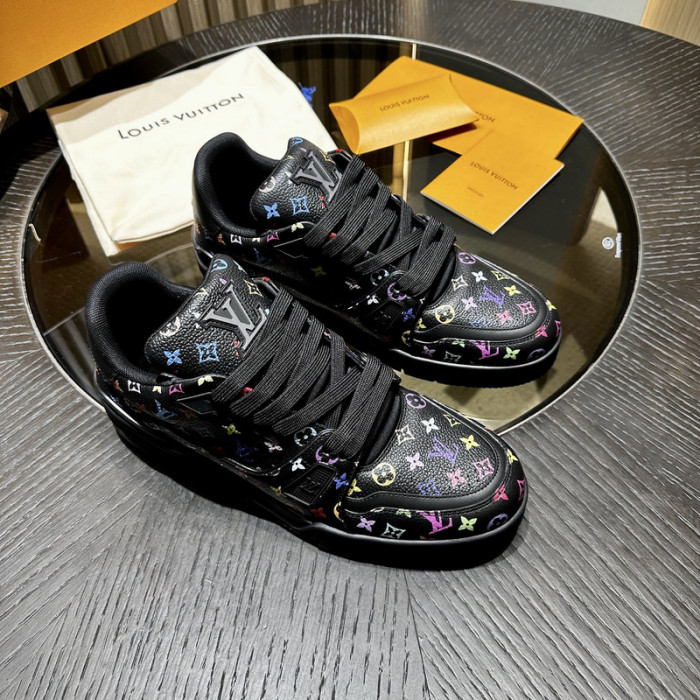 LV snekaers L0000604