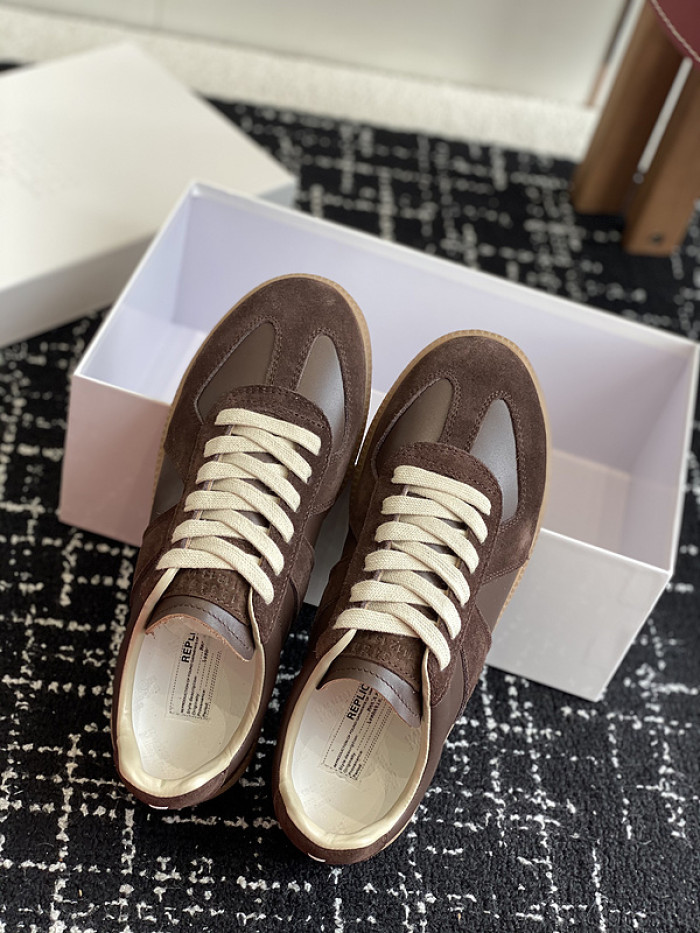 MAISON MARGIELA CALFSKIN S57WS0319