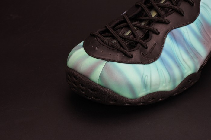 Nike Air Foamposite One “Northern Lights” Black/Green mens 840559-001