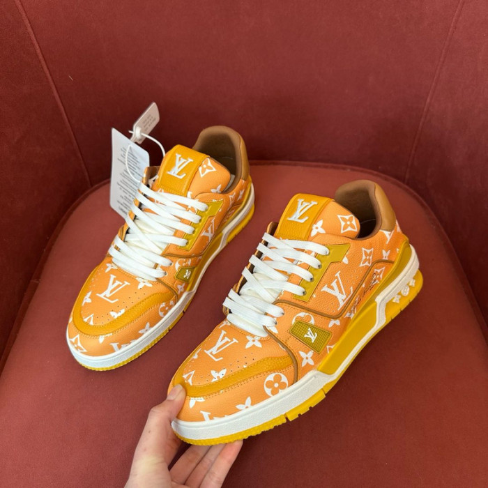 LV snekaers L0000504