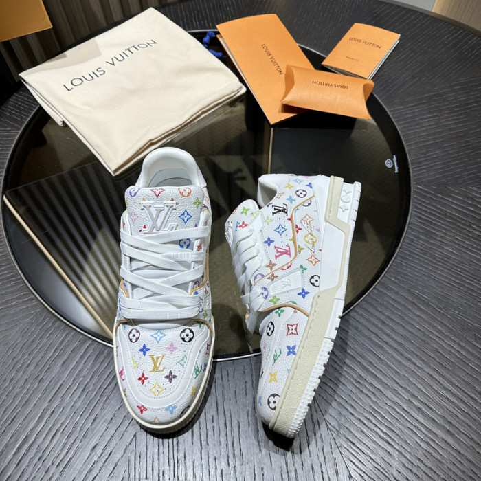 LV snekaers L0000548