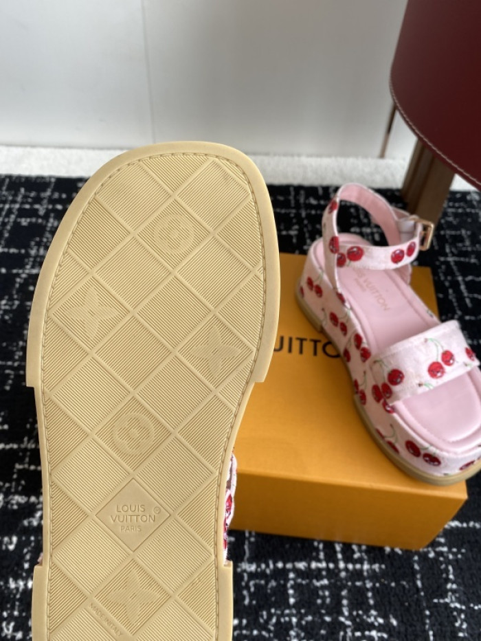 L&V sandal 238