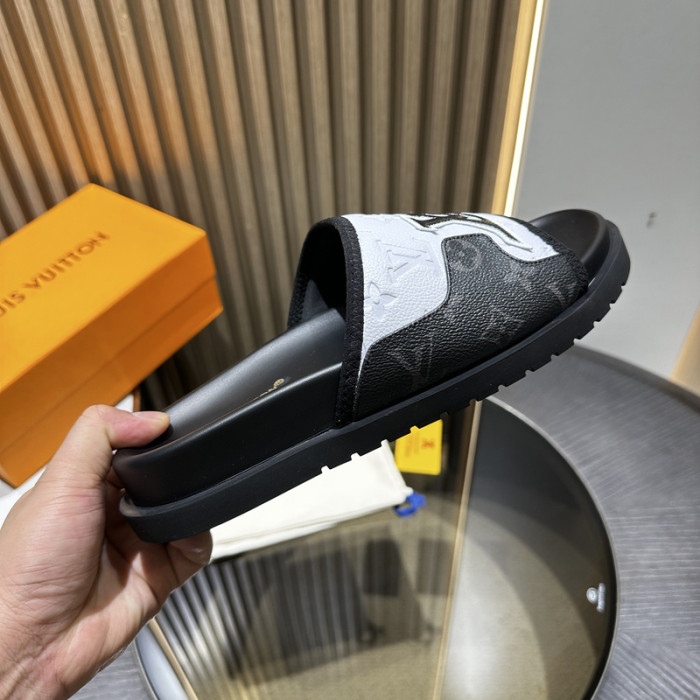 L&V sandal 165