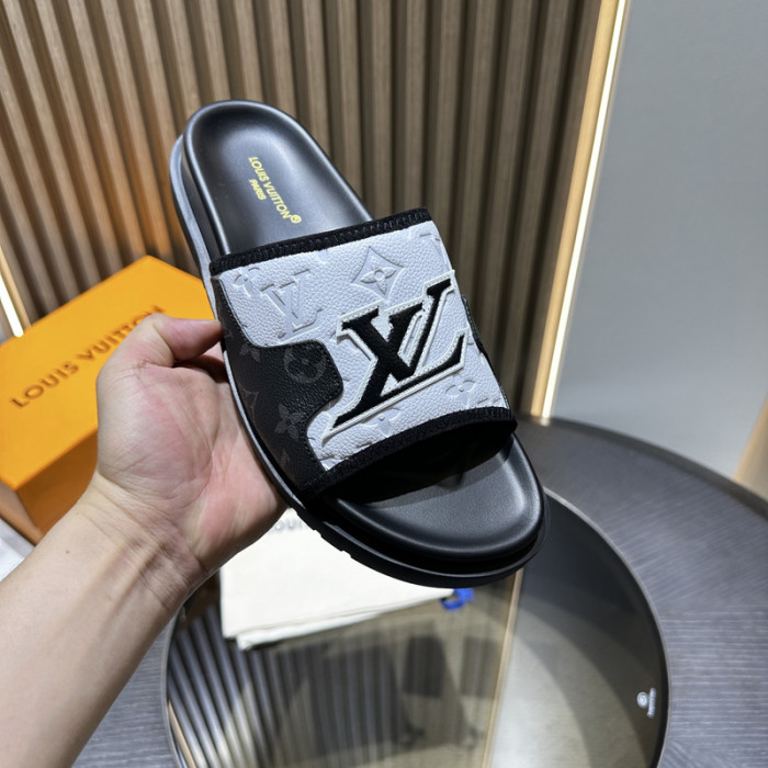L&V sandal 165