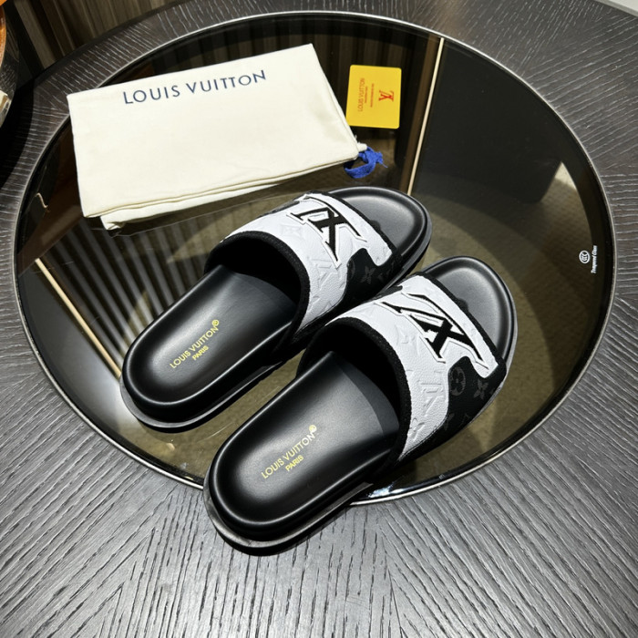 L&V sandal 165