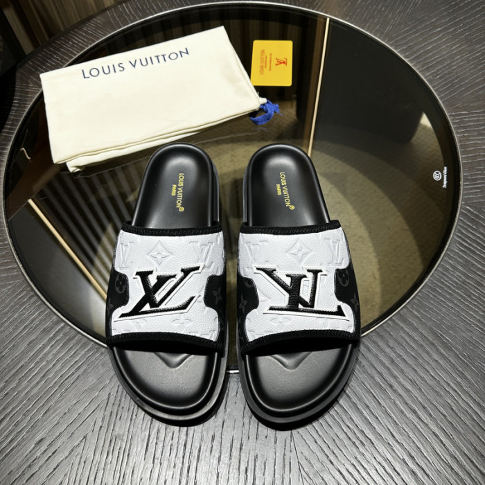L&V sandal 165
