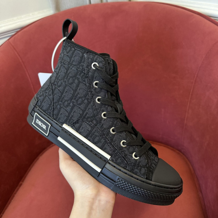 B23 OBLIQUE LOW Top SNEAKERS T00480H102