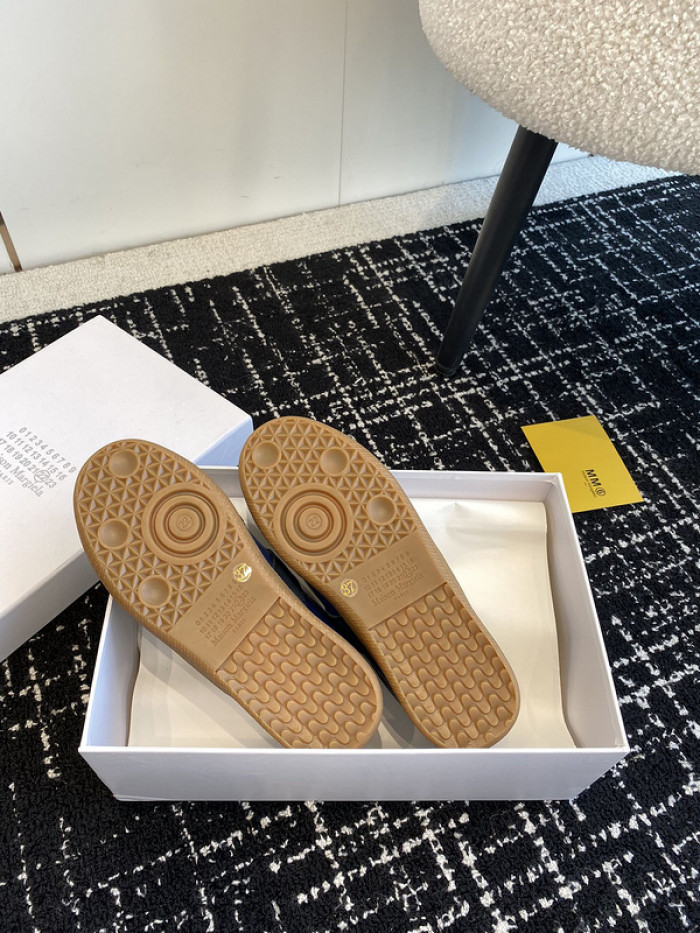 MAISON MARGIELA CALFSKIN S57WS0291