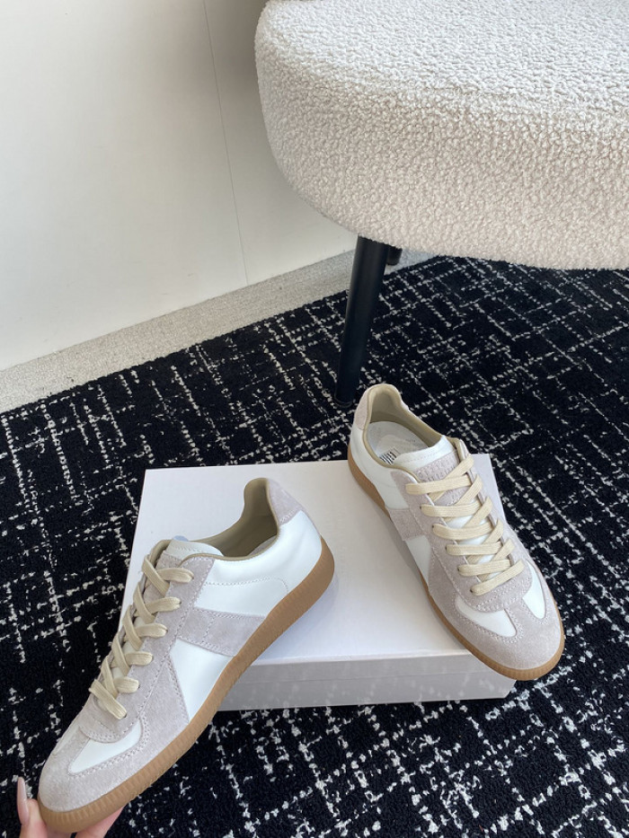 MAISON MARGIELA CALFSKIN S57WS0274