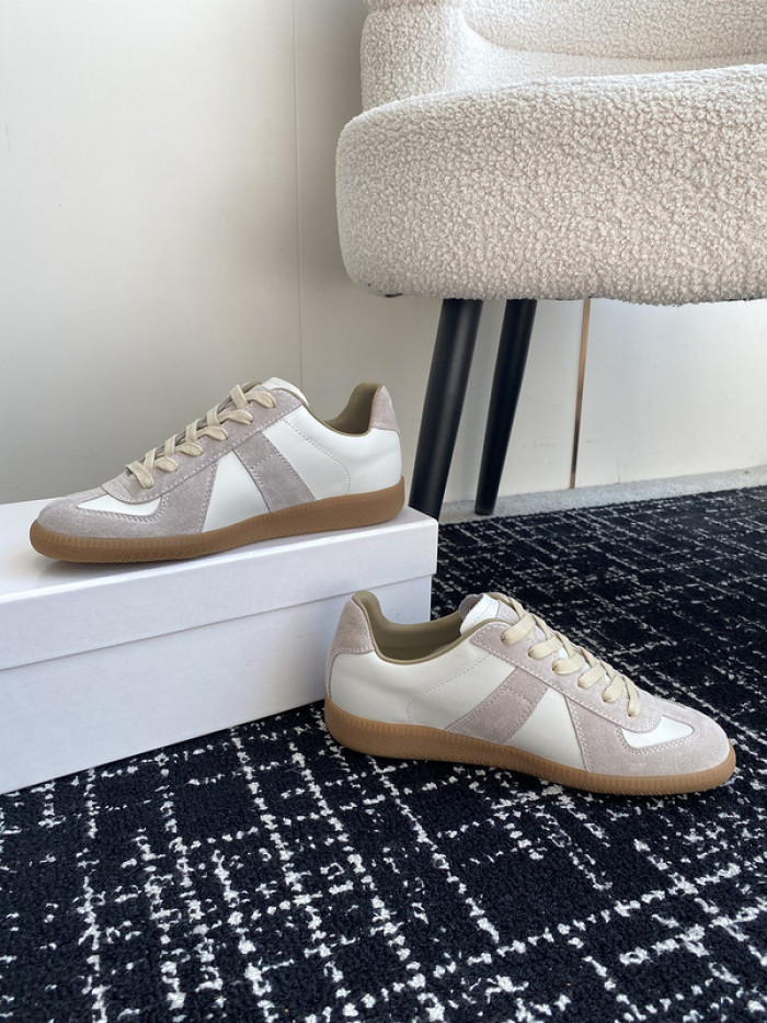 MAISON MARGIELA CALFSKIN S57WS0274