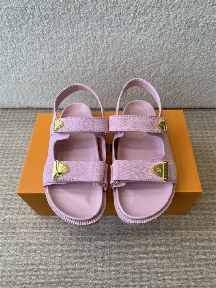 L&V sandal 204