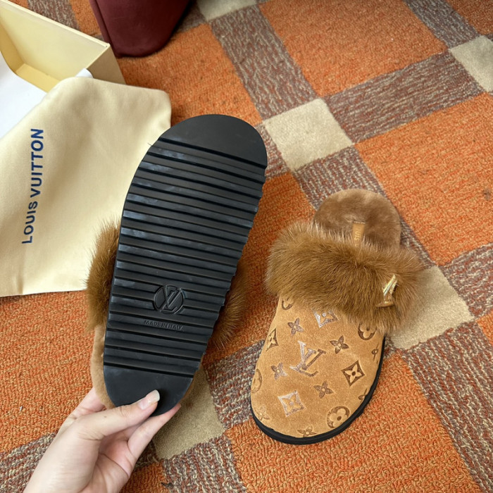 L&V sandal 112