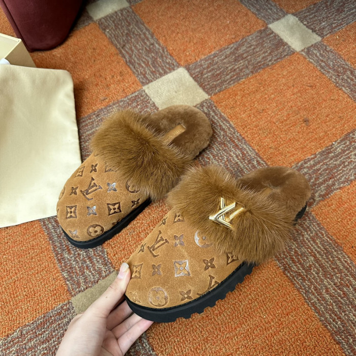 L&V sandal 112