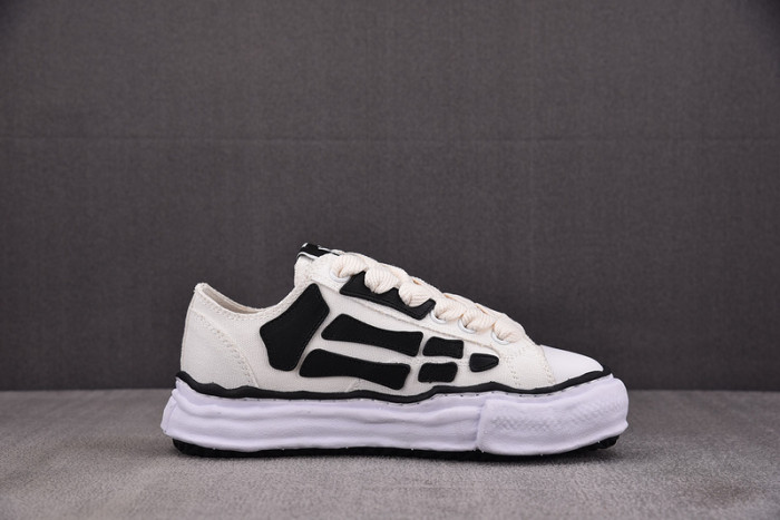 MAISON MIHARA YASUHIRO & AMIRI SNEAKER MMYS60