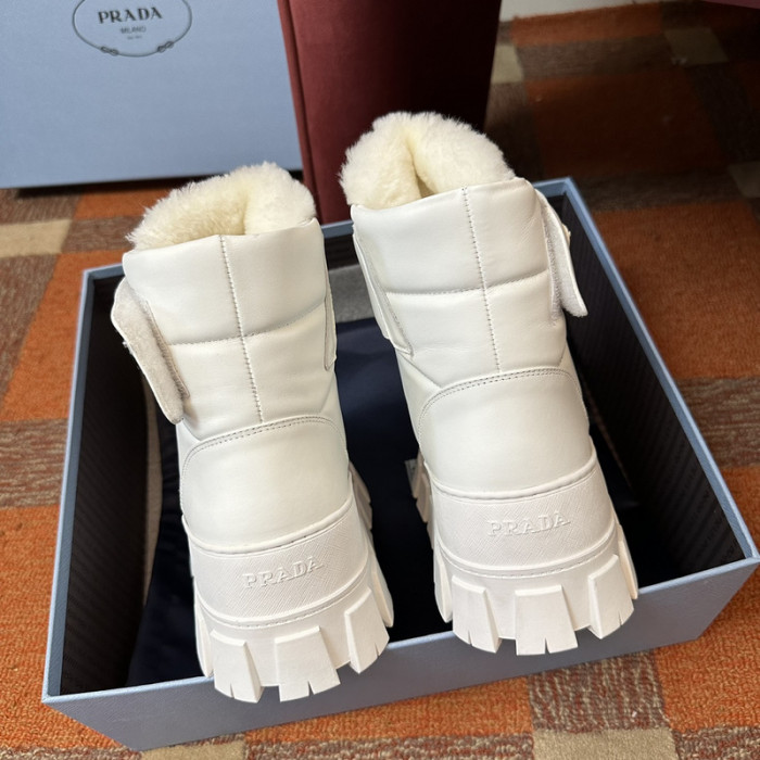PRAD* boots P128