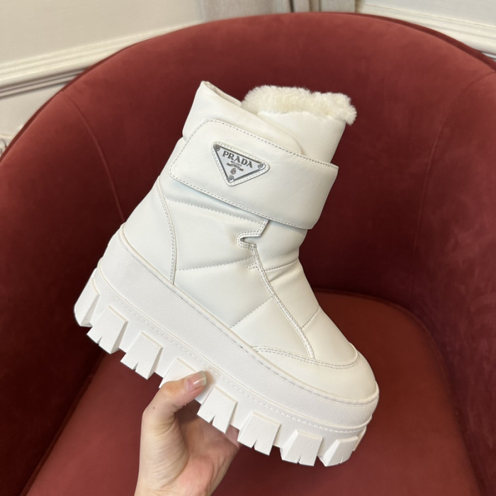 PRAD* boots P128