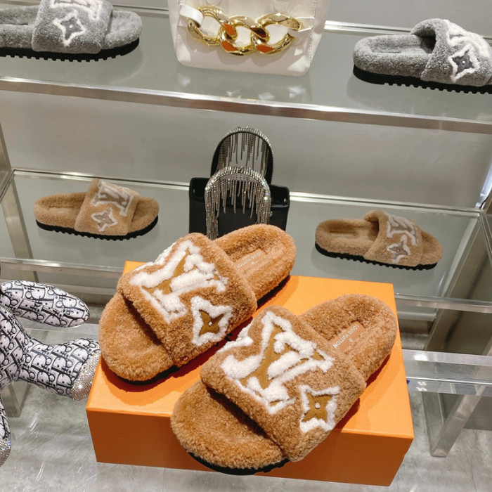 L&V sandal 107