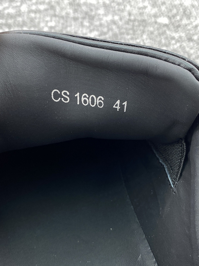 DG Sneaker DG49