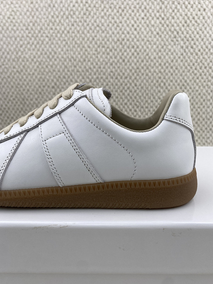 MAISON MARGIELA CALFSKIN S57WS0240