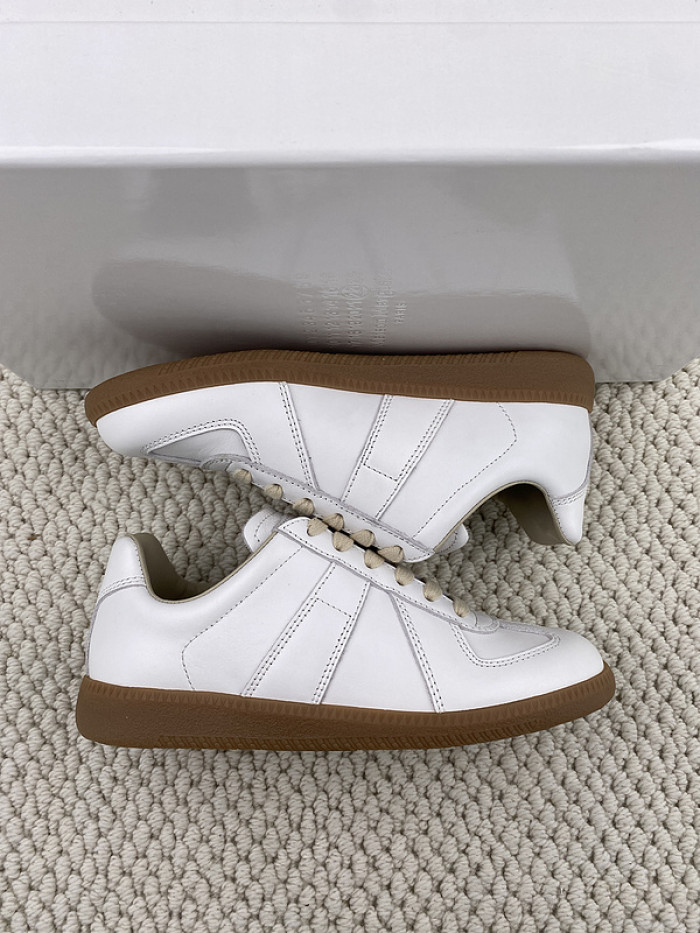 MAISON MARGIELA CALFSKIN S57WS0240