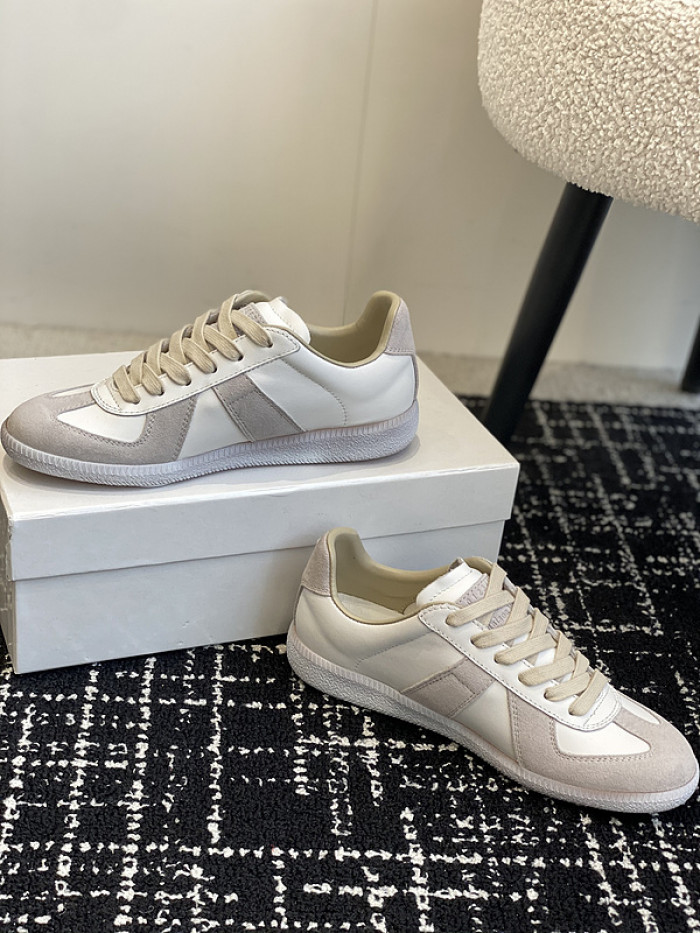 MAISON MARGIELA CALFSKIN S57WS0259
