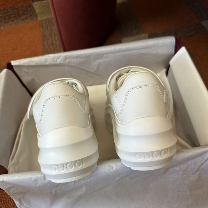 GUCC* SNEAKER GC140