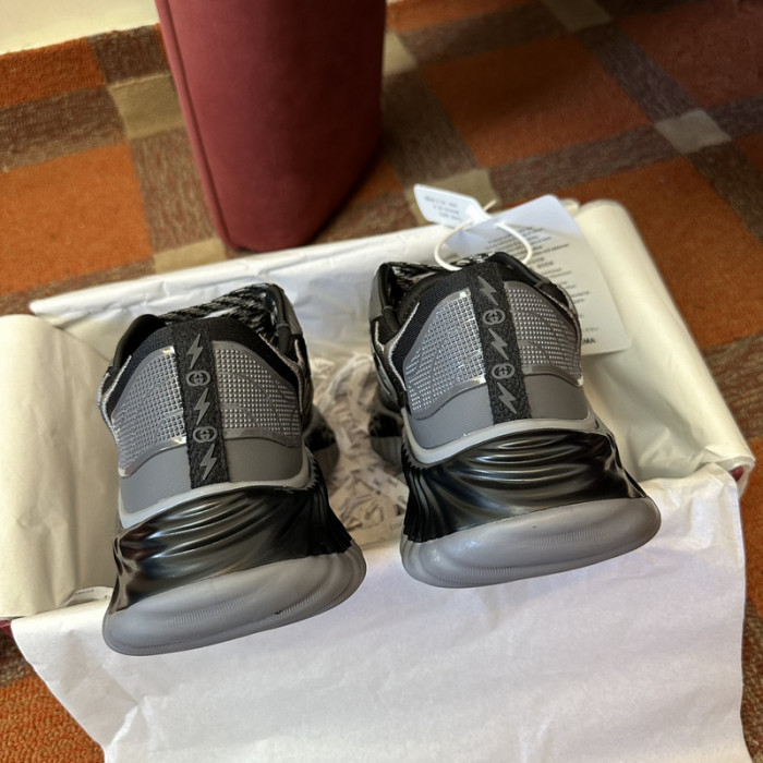 GUCC* SNEAKER GC144