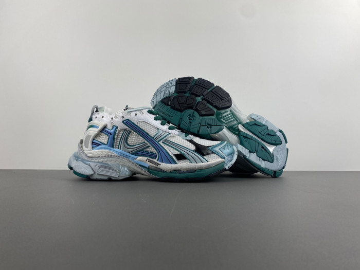 Balenciaga Runner sneaker W3RBW-0623