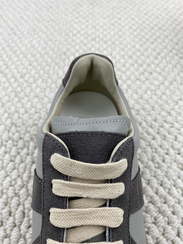 MAISON MARGIELA CALFSKIN S57WS0238