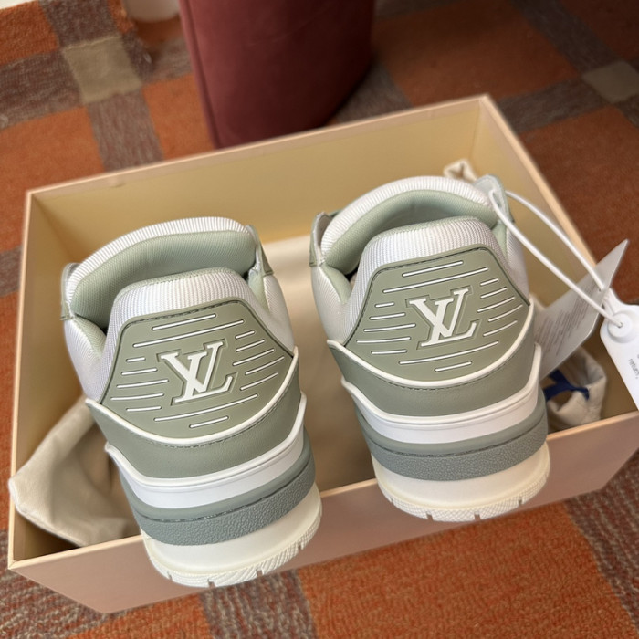 LV snekaers L0000422