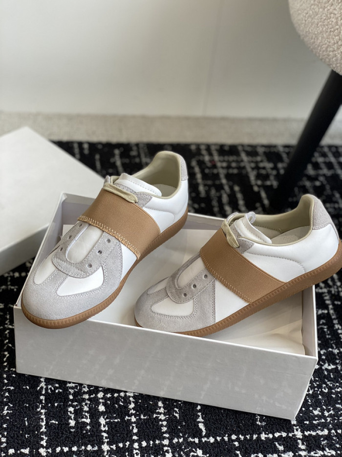 MAISON MARGIELA CALFSKIN S57WS0282