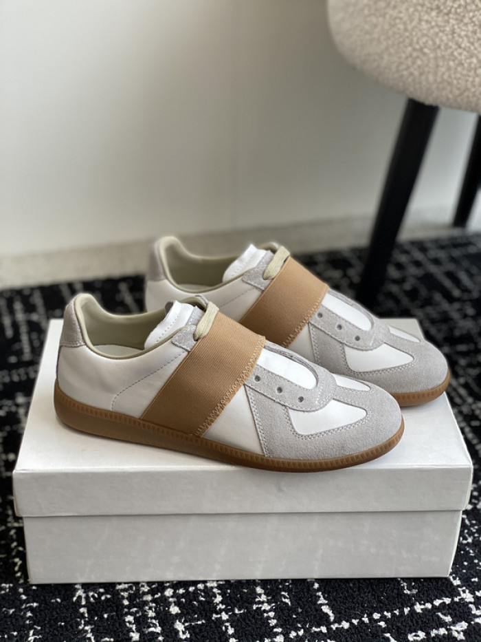 MAISON MARGIELA CALFSKIN S57WS0282