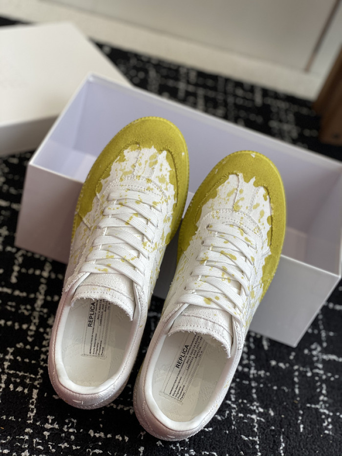 MAISON MARGIELA CALFSKIN S57WS0336