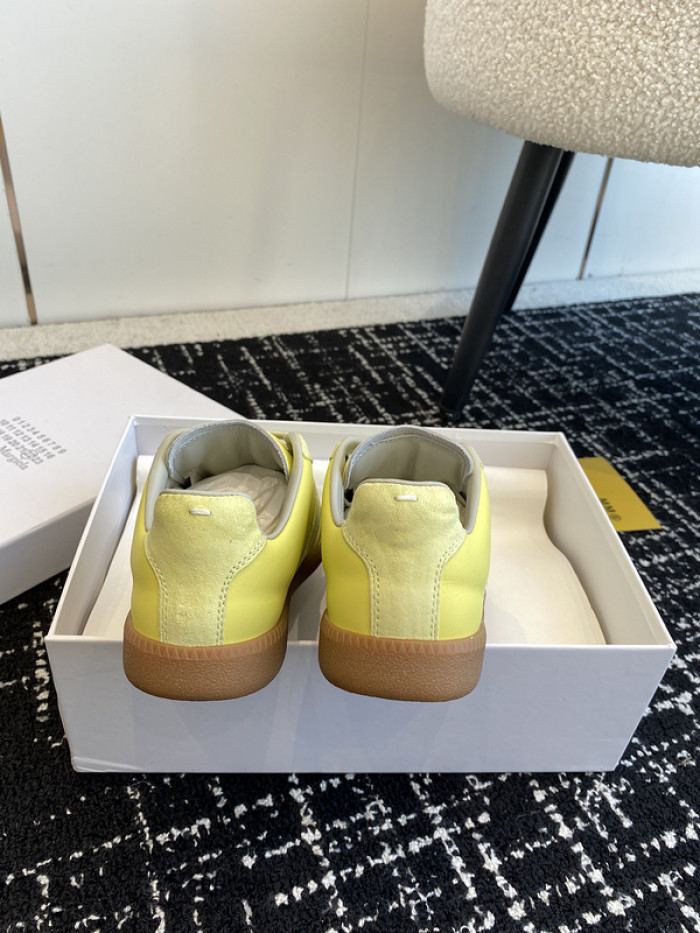 MAISON MARGIELA CALFSKIN S57WS0292