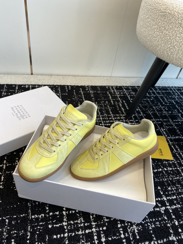 MAISON MARGIELA CALFSKIN S57WS0292