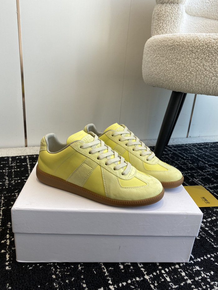MAISON MARGIELA CALFSKIN S57WS0292