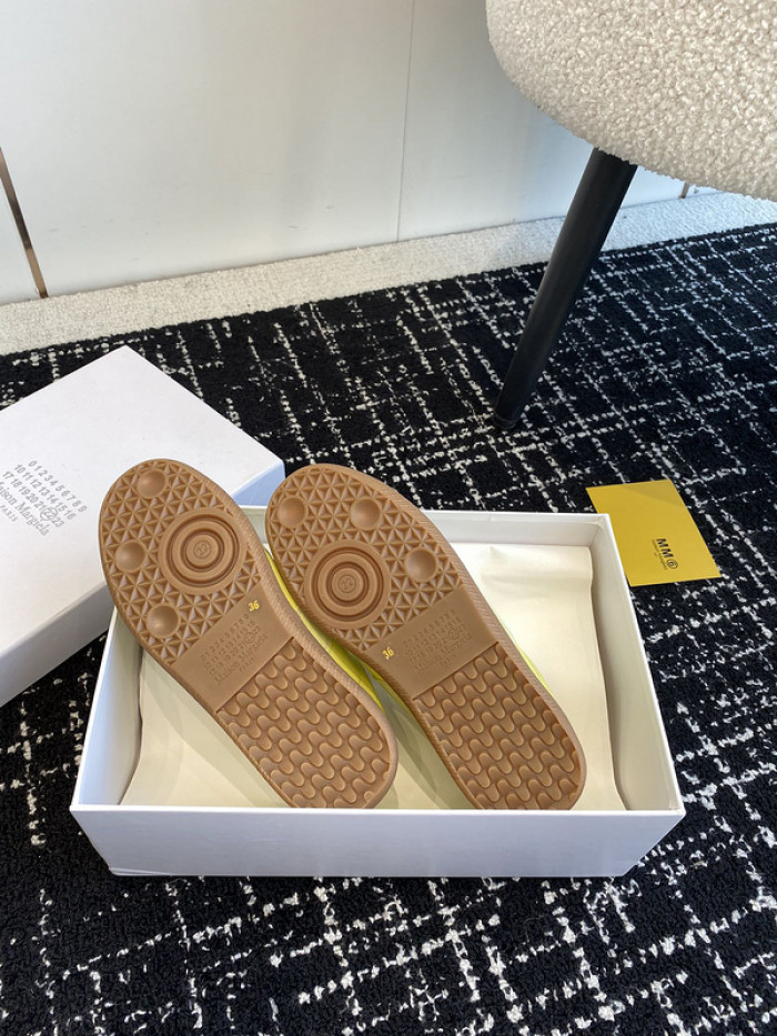 MAISON MARGIELA CALFSKIN S57WS0292