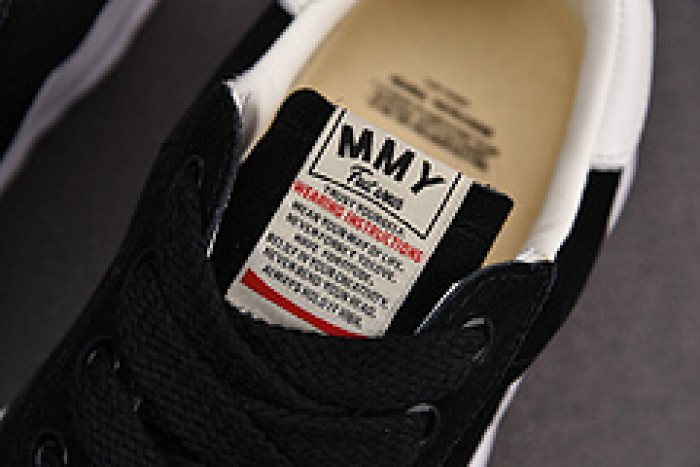 MAISON MIHARA YASUHIRO SNEAKER MMYS08